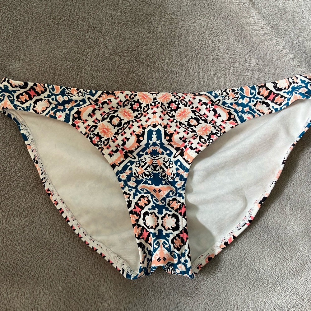 Xhiliration swimsuit bottoms